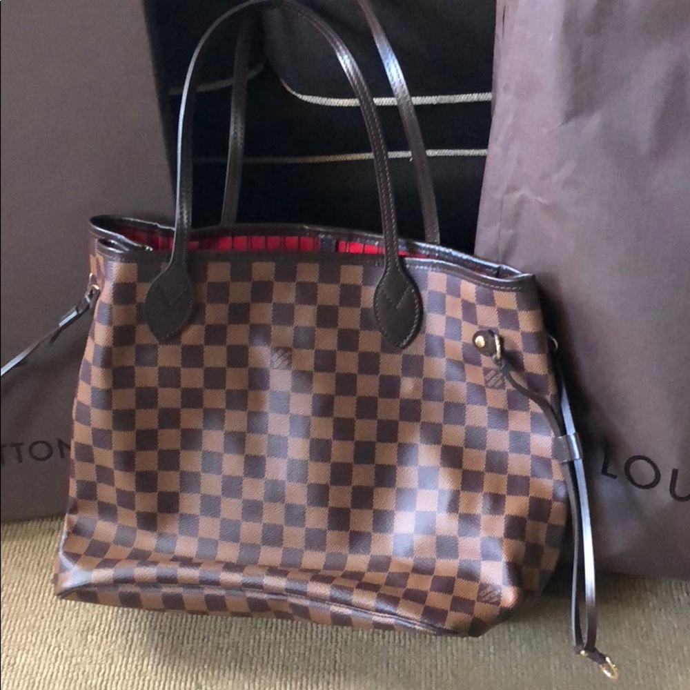 Louis Vuitton Neverfull Gm
